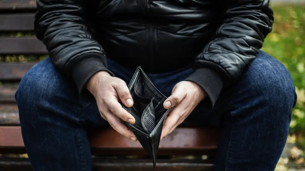 Crise dos 30. Só de ler isso, já bate um certo desconforto? Se você é homem e chegou nessa fase com a sensação de que está atrasado, travado ou simplesmente perdido